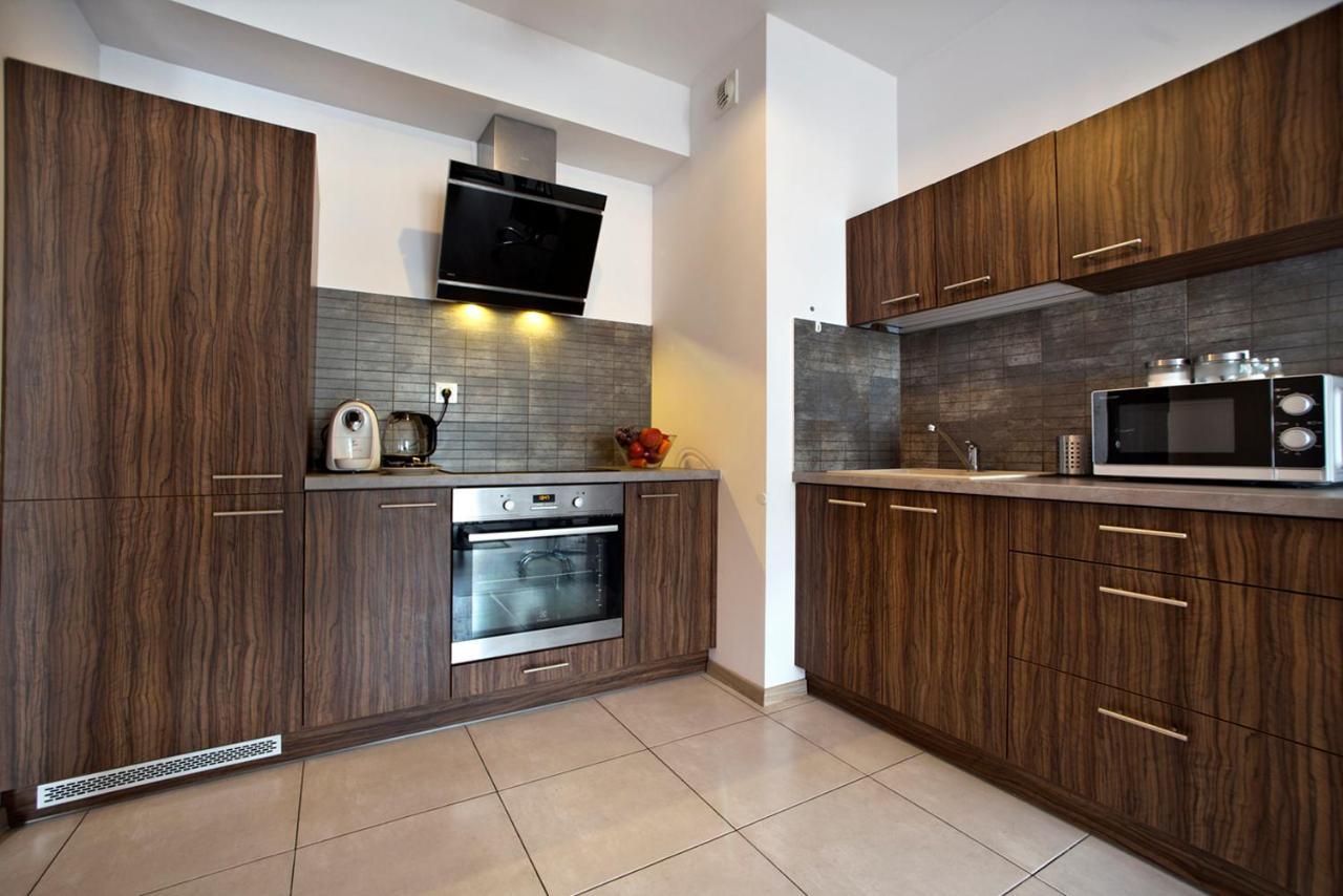 Airport Okecie Klobucka P&O Serviced Apartments Varsovie Extérieur photo