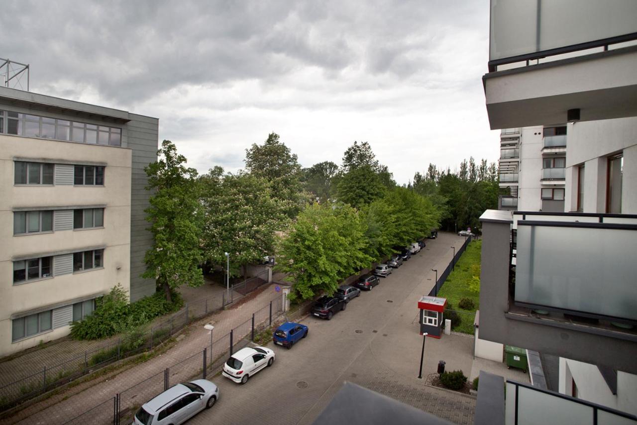 Airport Okecie Klobucka P&O Serviced Apartments Varsovie Extérieur photo